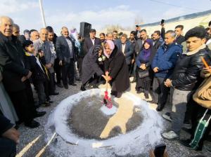 کلنگ احداث مدرسه ۶ کلاسه روستای کافشان فلاورجان به زمین زده شد