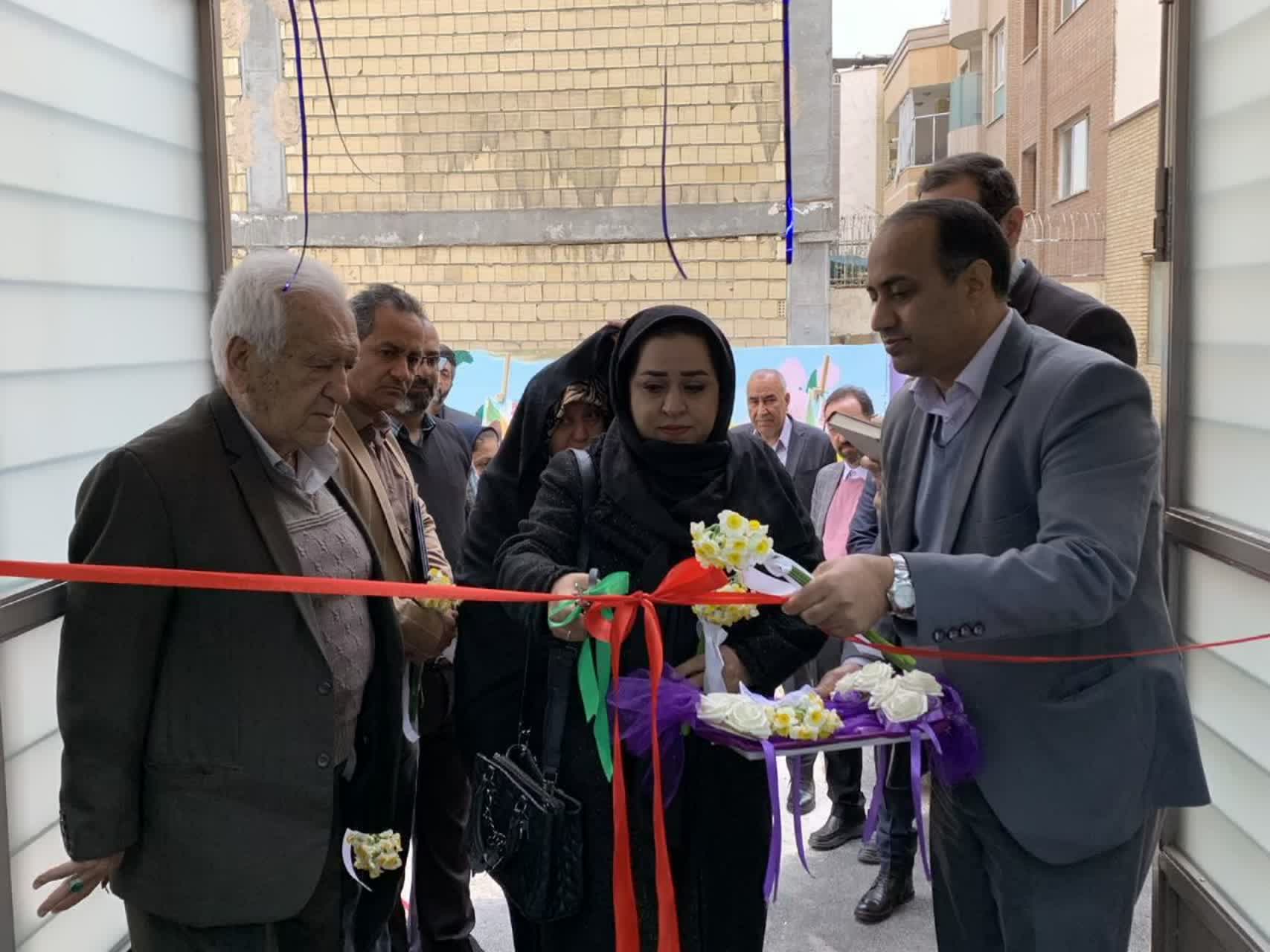 14040920 افتتاح سالن نمازخانه حاج عباس هوایی ناحیه 4